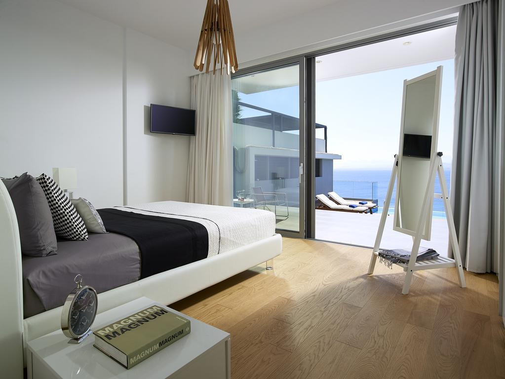Beachfront Villa In Crete - Epavli Luxury Villa Ajía Pelajía Kültér fotó